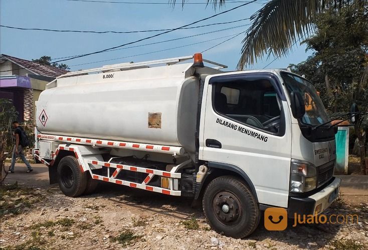 Truk Tangki Bbm Kap 8000 L Mitsubishi Canter FE 74 HD 125ps 2015