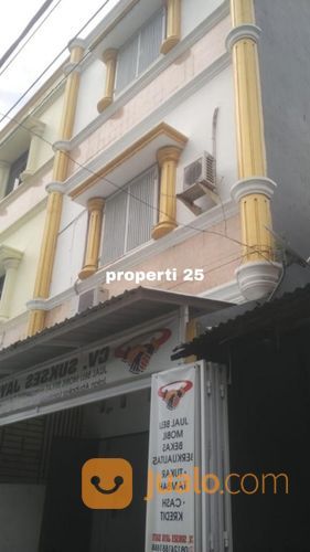 Ruko 3 Lantai Dalam Kota