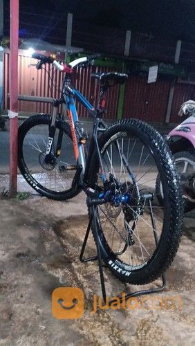 Polygon Xtrada 5 2017