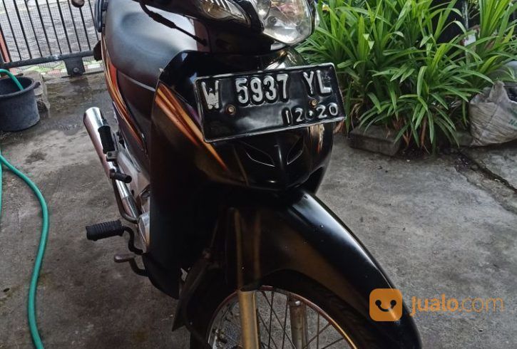 Honda Supra Fit 2005 Plat W