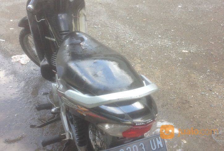 Honda Supra X 125 Hitam Karburator 2007