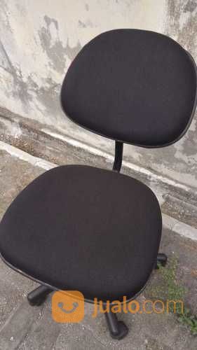 Kursi Kantor (Cuci Kursi Kantor Murah Jogja, Harga Per Seat Terjangkau)