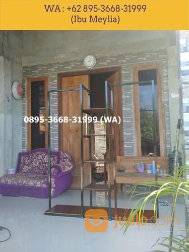 Gantungan Baju Untuk Butik, WA +62895-3668-31999