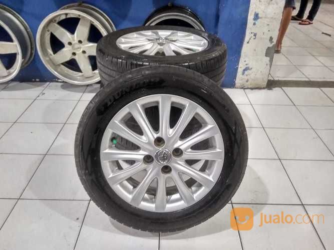Velg Copotan Oem Yaris Ring 15+Ban Pcd 4x100 Warna Silver