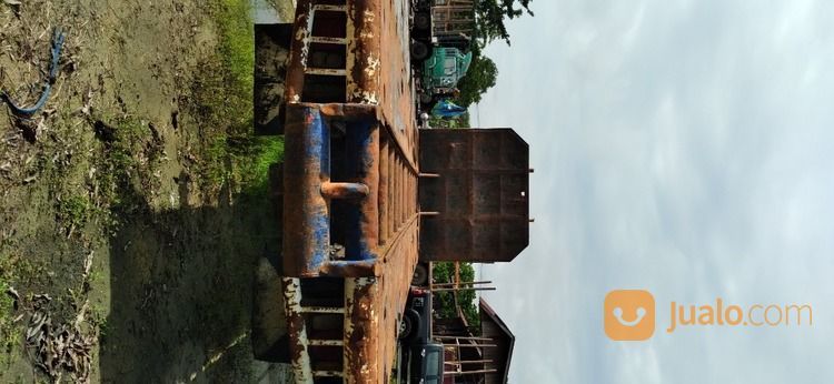 Mitshubisi Tronton 6D22