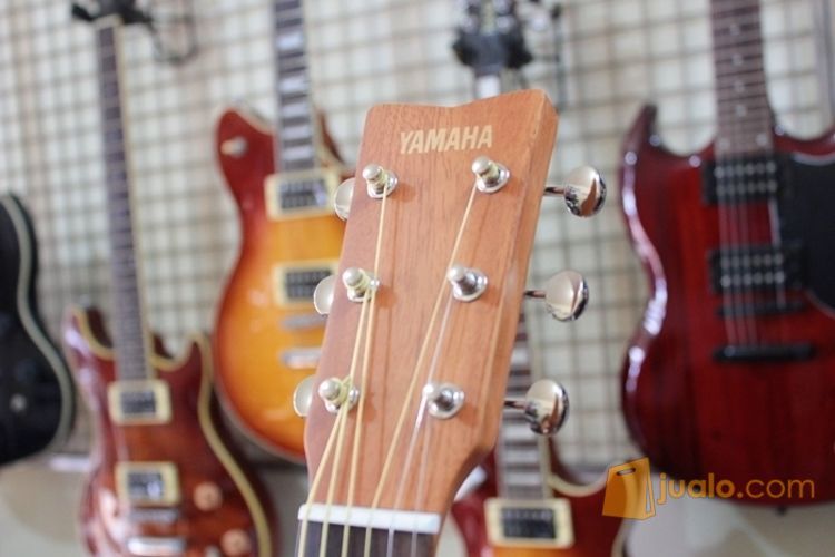 Yamaha Fg Jr1 3/4 Original Size Acoustic Guitar Include Case Murah Di Bandung