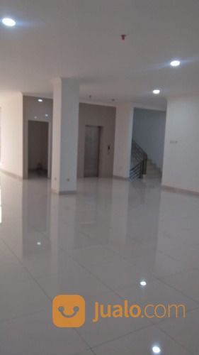 Gedung Untuk Perkantoran 5 1/2 Lt Di Tebet Jakarta Selatan