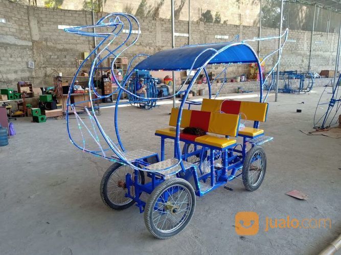 Becak Cinta Wahana Odong Odong Full Lampu LED Cantik