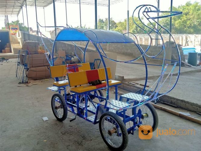 Becak Cinta Wahana Odong Odong Full Lampu LED Cantik