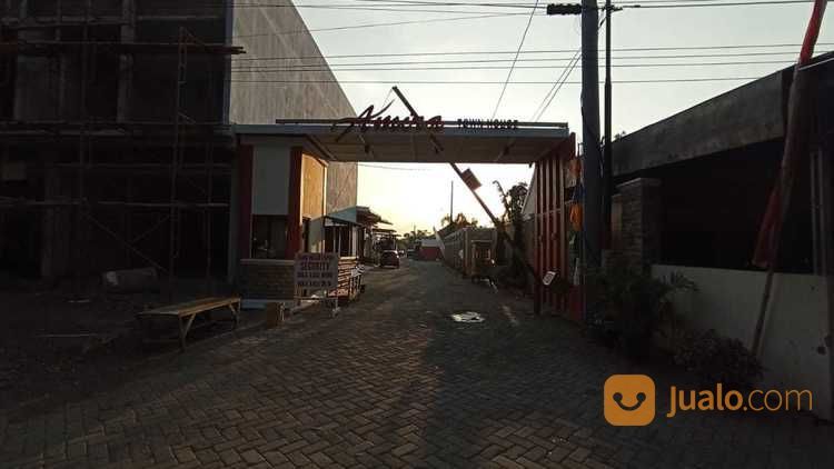 RUMAH DI SLAWI. AMIRA TOWNHOUSE SLAWI, HARJOSARI TEGAL