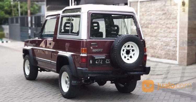Daihatsu Taft Rocky F75 4x4 Tahun 1995