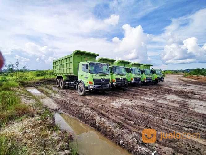DUMP TRUCK HINO 500 FM 260 JD TAHUN 2017 MILIK PRIBADI FAKTUR (BARANG MULUS)