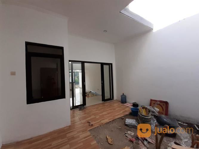 RUMAH ARCAMANIK DEKAT GOR SINDANGLAYA ARCAMANIK