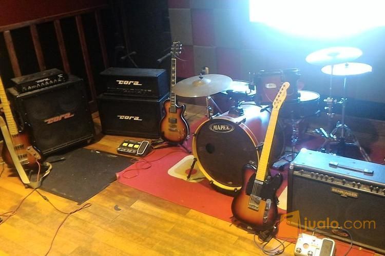 Satu Set alat musik bekas Studio