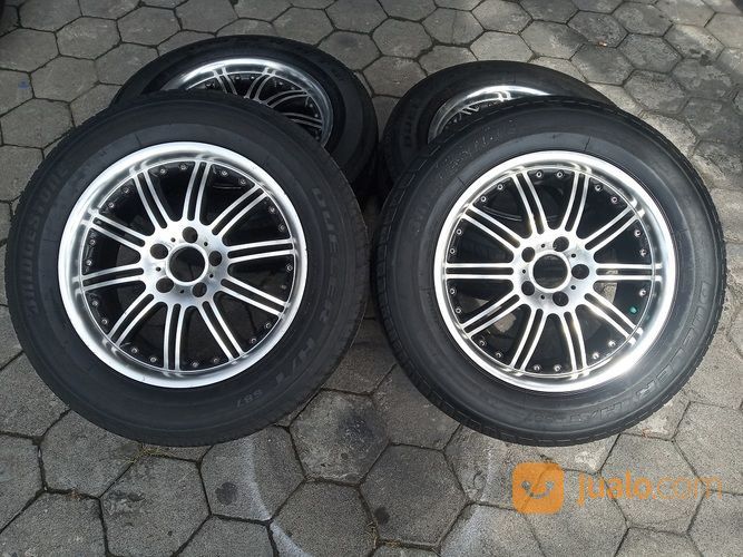 Paketan Velg Ashanti R17x7,5 ET45 Pcd 5x114 + Ban Bridgestone 225/65R17