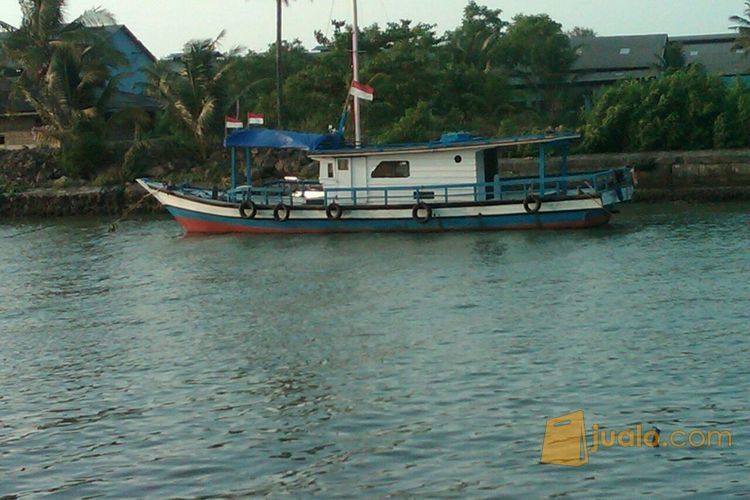 Kapal nelayan/mancing