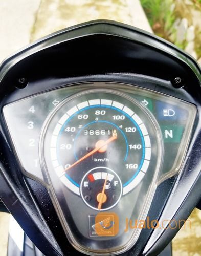 HONDA BLADE OLD 110 CW 2011 KARBU FULL ORIGINAL TANGAN 1 LENGKAP PAJAK TELAT 2019