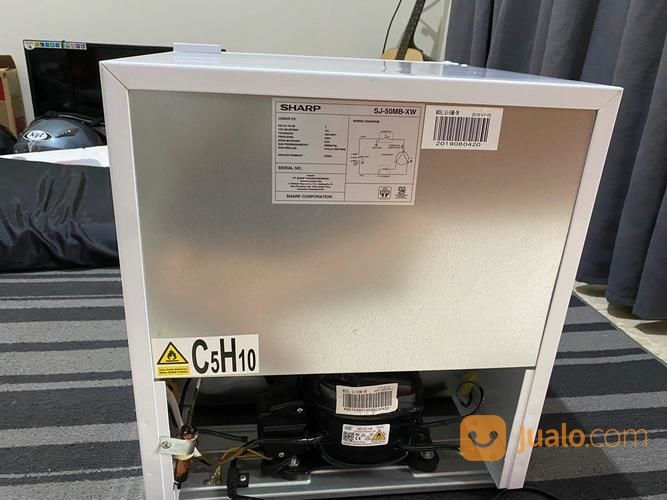 Kulkas Mini Sharp Gress