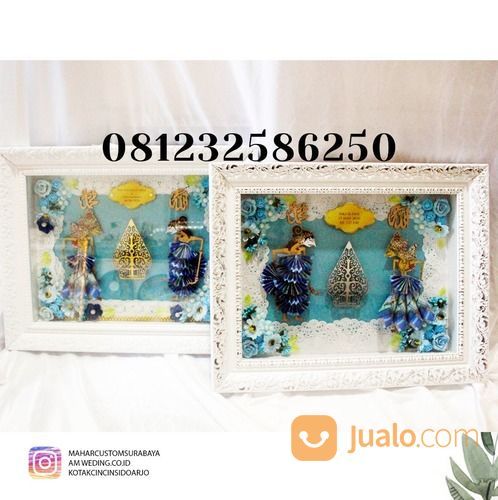 Hiasan Pigura Mas Kawin Bentuk Wayang