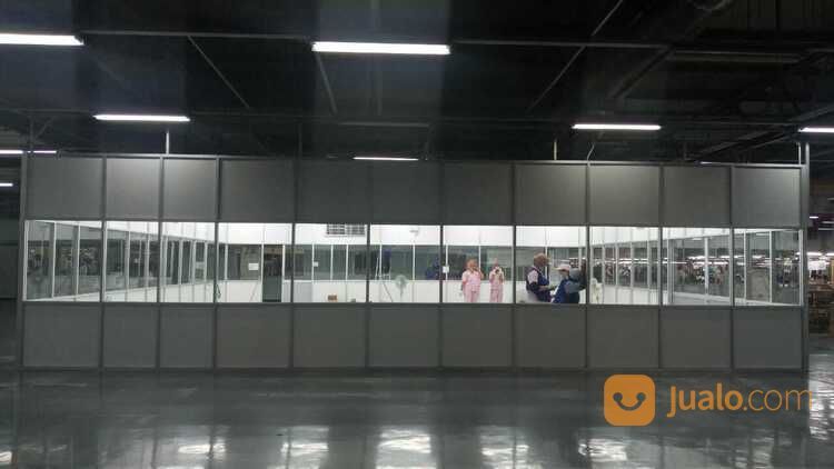 PARTISI ALUMINIUM DAN KACA