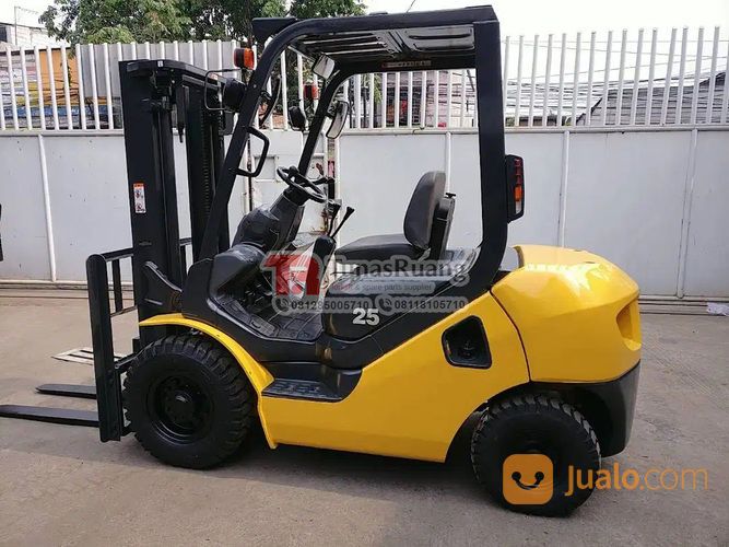 Forklift Komatsu Diesel 2.5 Ton Seri 17 3 Meter Lift Height