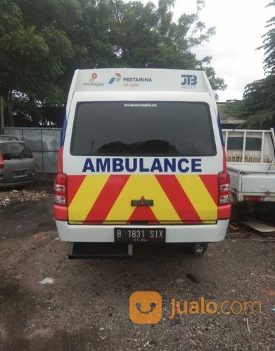 KAROSERI PEMBUATAN AMBULANCE TRITON DOUBLE CABIN DELUXE TERMURAH