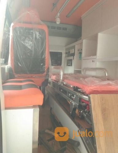 KAROSERI PEMBUATAN AMBULANCE TRITON DOUBLE CABIN DELUXE TERMURAH