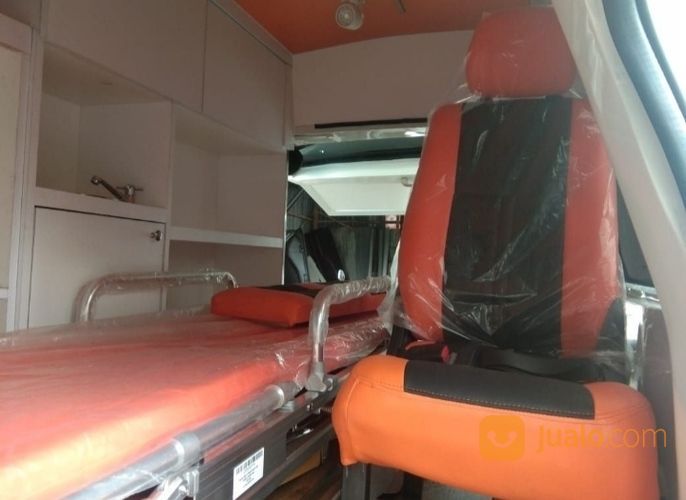 KAROSERI PEMBUATAN AMBULANCE TRITON DOUBLE CABIN DELUXE TERMURAH