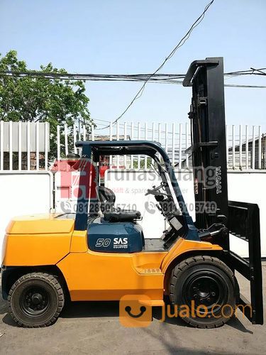 Forklift Seri 7 5 Ton Bahan Bakar Solar Engine Diesel Berkualitas