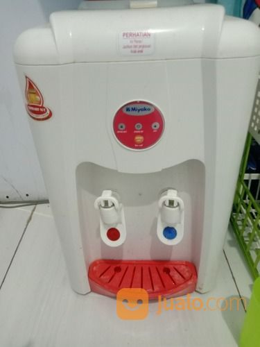 Dispenser Panas Dingin