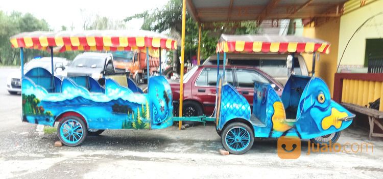 Kereta Kelinci Siap Bekerja Siang Malam