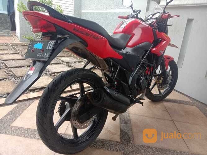 Motor Honda CB150 R