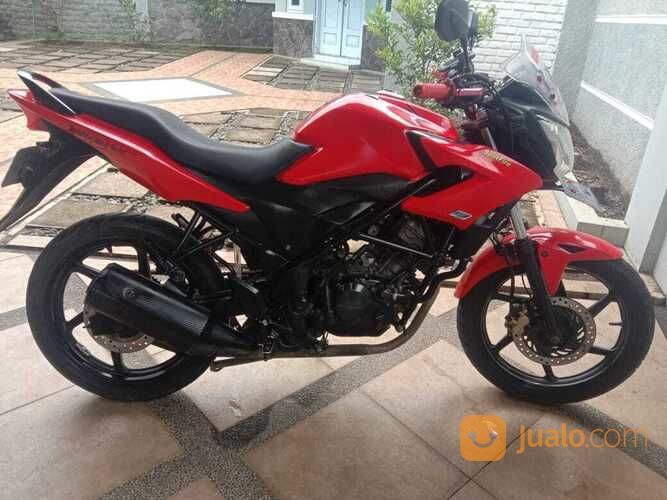 Motor Honda CB150 R