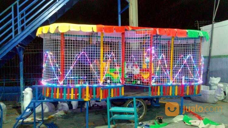 Odong Mandi Bola Gerobak + Odong Goyang