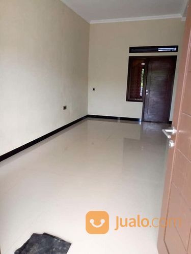 Rumah Di Perum Mag View Hills Bandongan Depan Pasar