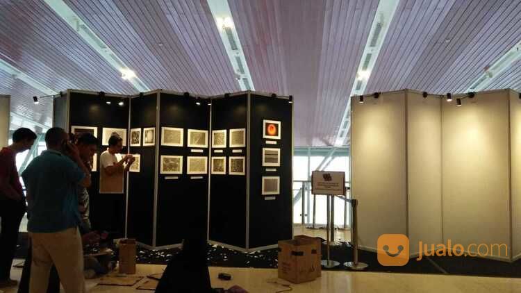 Panel Partisi Pameran