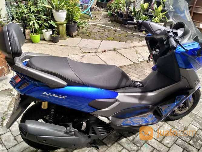 Yamaha NMAX 2018 Biru