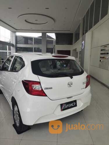 Honda Brio Satya E Cvt Warna Putih