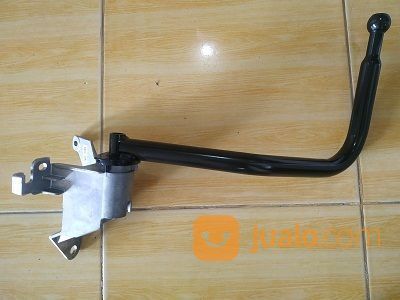 Gagang Spion Isuzu GIGA NMR71 Sebelah Kiri