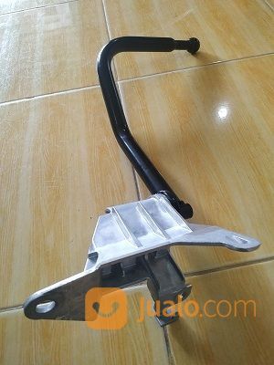 Gagang Spion Isuzu GIGA NMR71 Sebelah Kiri