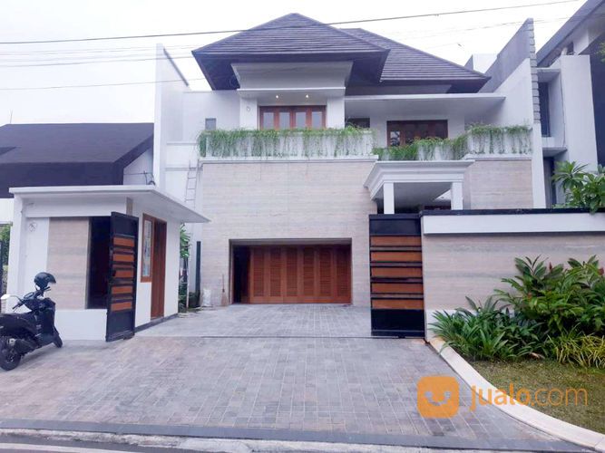 RUMAH BARU DI PONDOK INDAH Hadap Timur, Jakarta Selatan