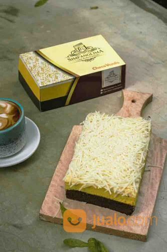 Oleh Oleh Kediri Lapis Kukus Simpang Lima