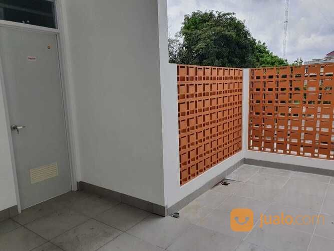 Rumah Baru 2 Lantai Minimalis Dalam Mini Cluster Di Jatibening Bekasi.