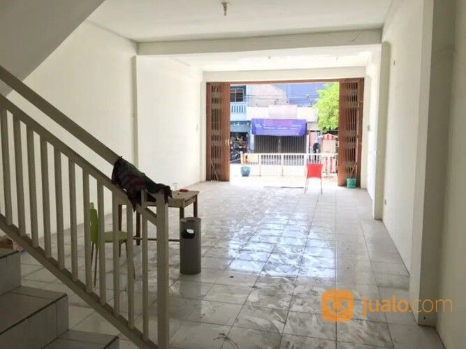 Ruko 3 Lantai Siap Pakai Di Raya Kutisari Utara Kota Surabaya