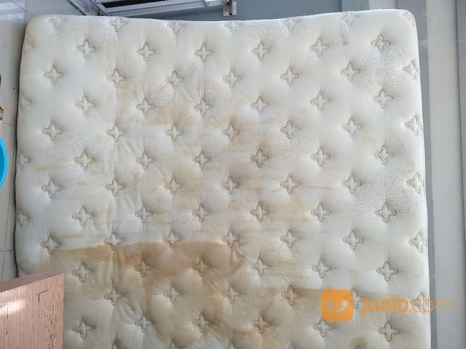 Spesialis Cuci Sofa Springbed Karpet Samarinda