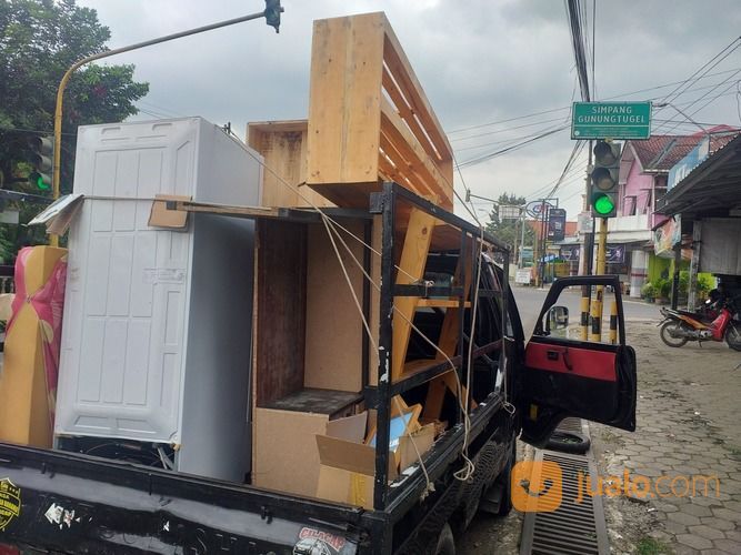 Taxi Barang / Jasa Angkutan Barang