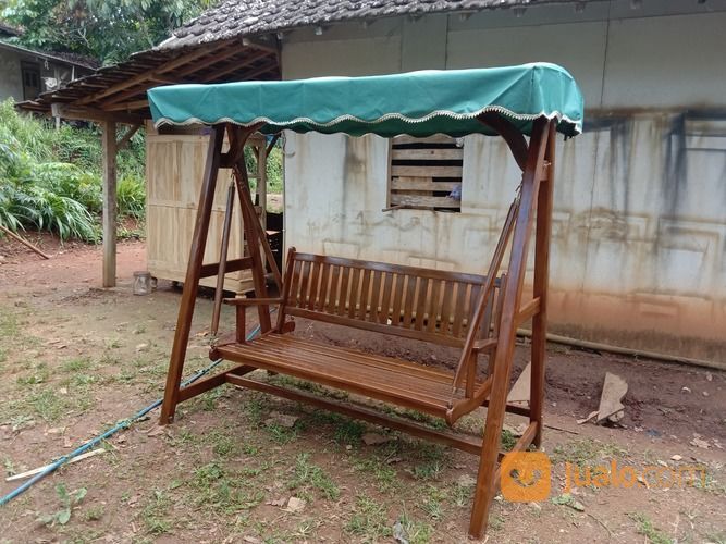 Ayunan Kayu Jati 3 Dudukan