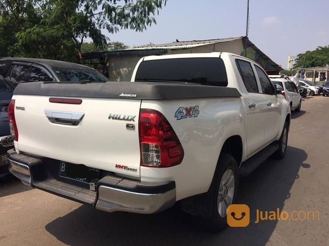 Toyota Hilux Double Cabin