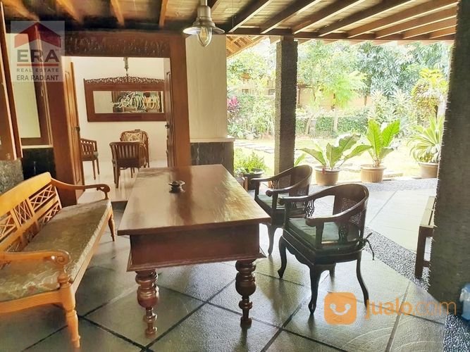 Rumah Cantik Dan Luas Di Perumahan Bali View Cirendeu