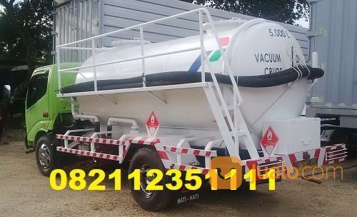 TRUCK TANGKI VACUUM (KAROSERI GLOBAL)